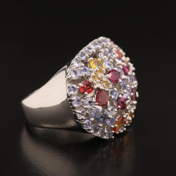 Sterling Silver Dome Ring Featuring Tanzanite, Garnets and Sapphires - Picture 4 of 6